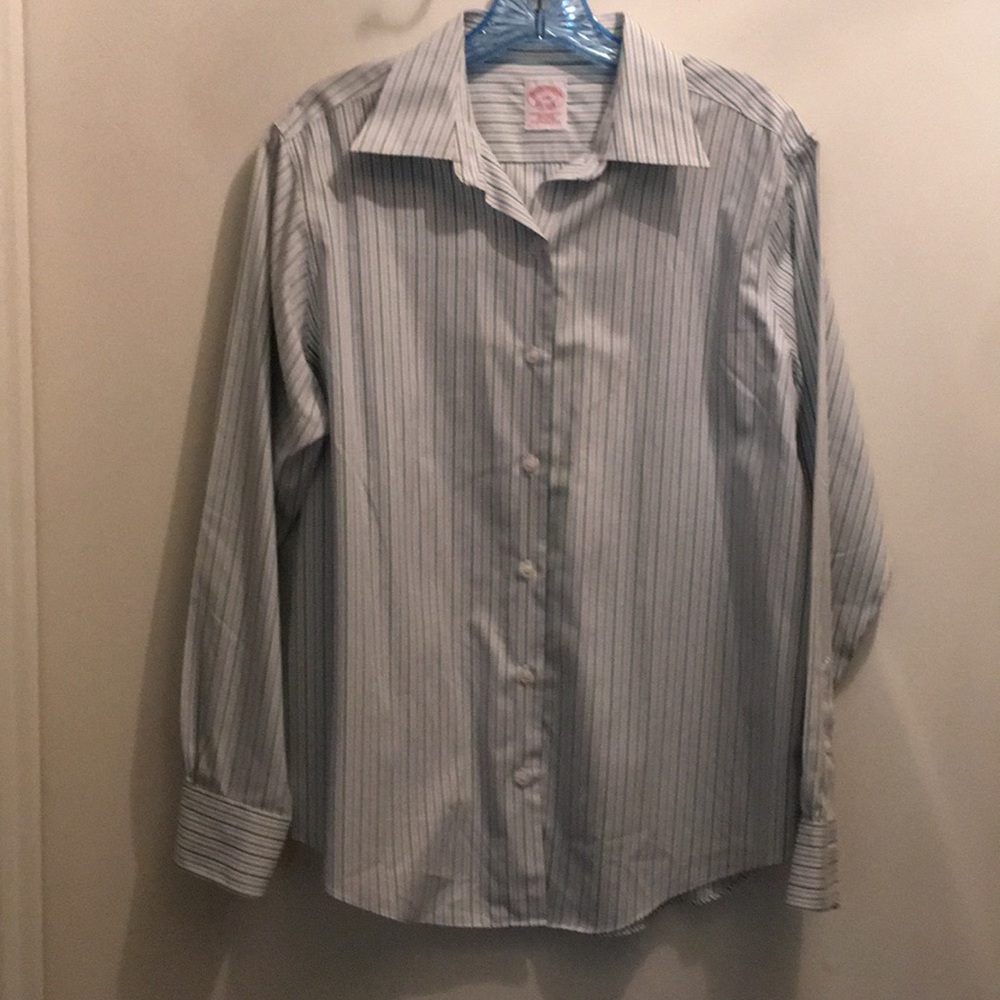 BROOKS BROTHERS WOMANS STRIPED SHIRT